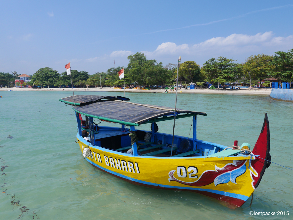Perahu Wisata ke pulau Panjang
